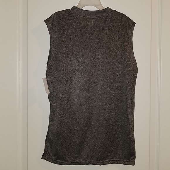 Quad Seven Sleeveless Tee - Picture 2 of 2